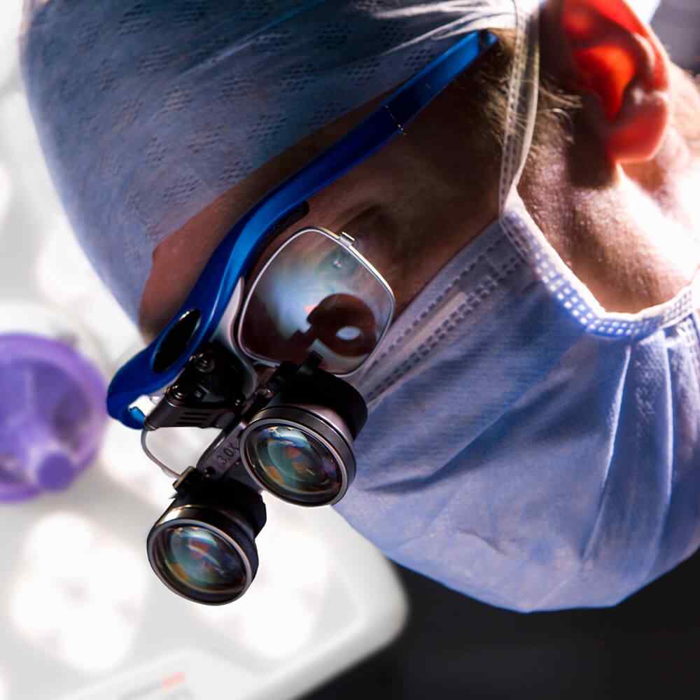 https://drsamdany.com/wp-content/uploads/2021/09/dr_cv_02.jpg